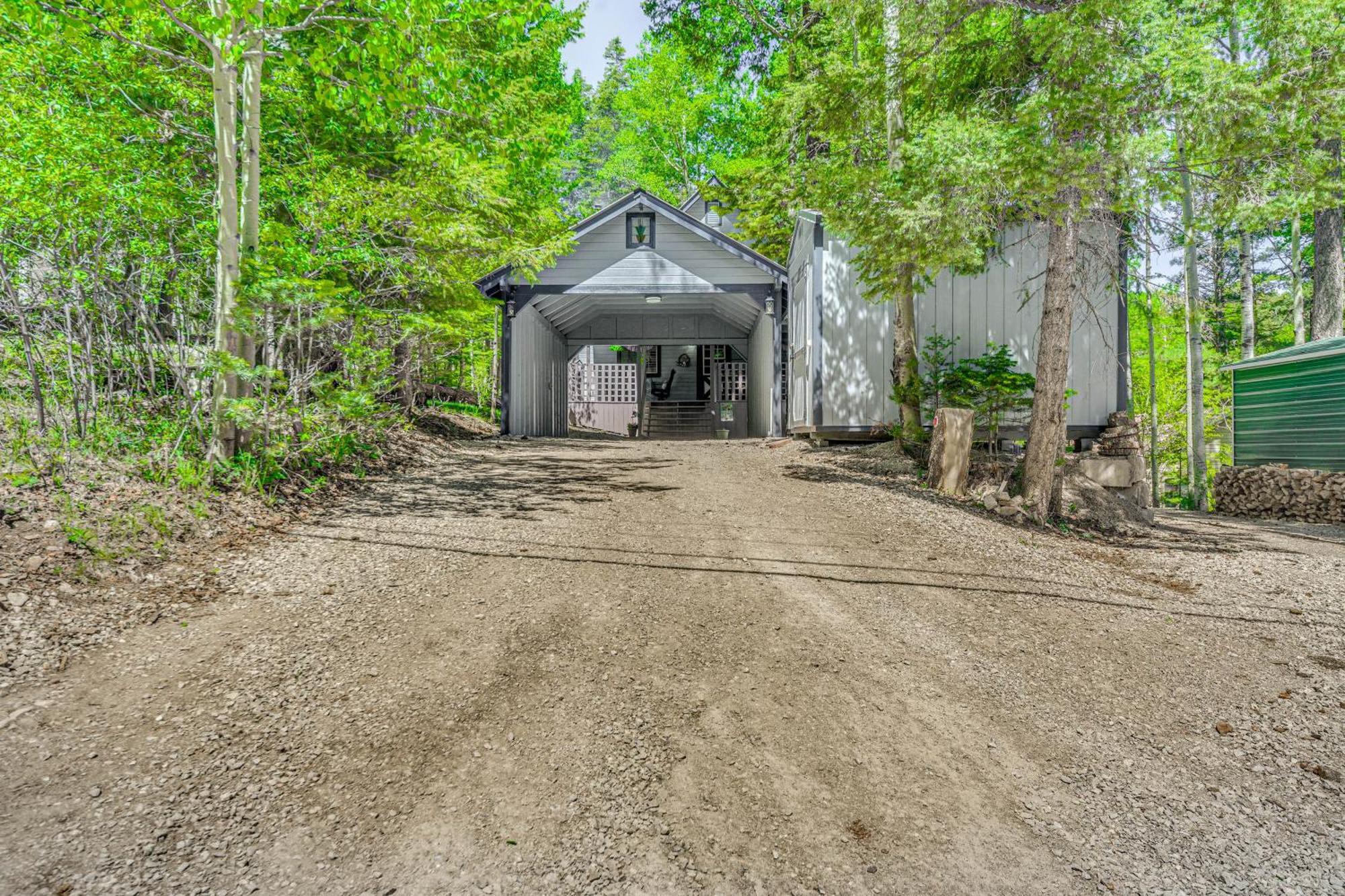 Quaint Cloudcroft Cabin With Stunning Forest Views! ภายนอก รูปภาพ